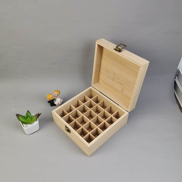 wood box with compartment and mirror6